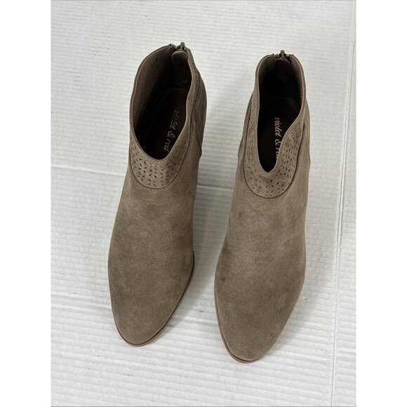 Violet & Red Jackson Women's 10 Lazer Cut Topline Bootie Taupe NWOB 9320 - Picture 9 of 15